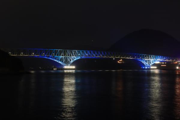 大島大橋　ブルーライトアップ
